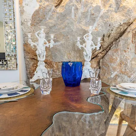 Casa Boutique By Capri 5 Senses-3